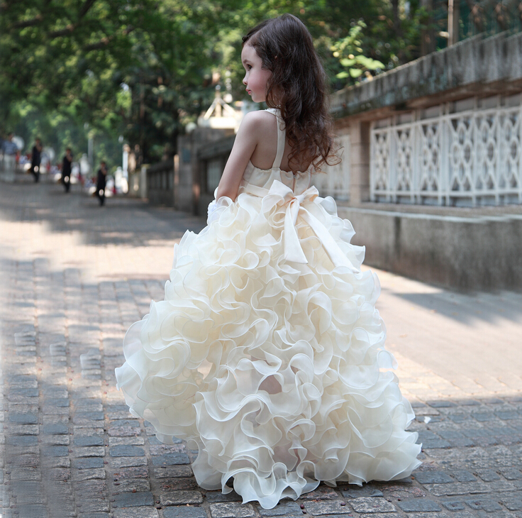 

Trailing Champagne Ball Gown Flower Girls Dresses For Weddings 2016 Lace Tulle Children Dresses For Girls Girls Pageant Dresses