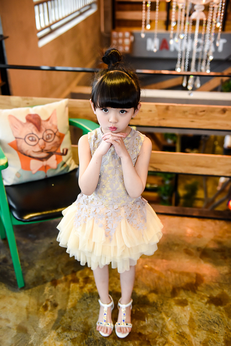 

Elegant Girl Dress Baby Girls 2016 Summer Fashion Lace Gauze Beaded Sleeveless Dresses Party Tutu Lace Flower Princess Dresses Free Shipping, As photo
