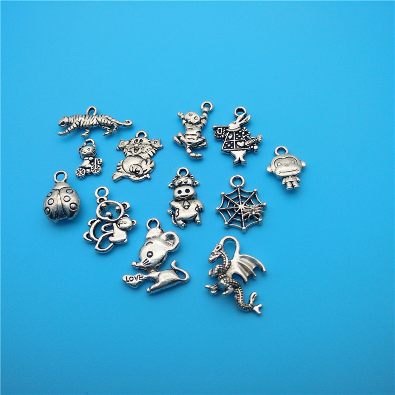 

Mixed Tibetan Silver Animal spider Cat Cows Monkey ladybug Dragon Charms Pendants For Jewelry Making Findings Bracelets Handmade Crafts