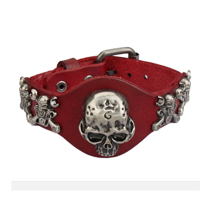 Bracelet de charme en cuir brins Skull Head Braceletsbangles Ajustement de style punk 4 Types Rivet Europe Bracelet American Couple For Women Men