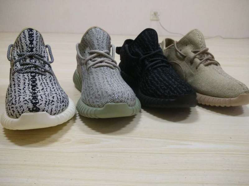 

Big size v1 shoes Yez Boost turtle dove moonrock pirate black oxford tan Men Running Sneakers with Original Box Receipt Kanye West