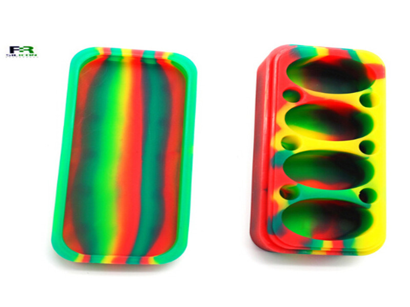 

Silicone containers Large 75ML smoking Dab jar Non-Stick Concentrate Container Oil jars with 4 compartments