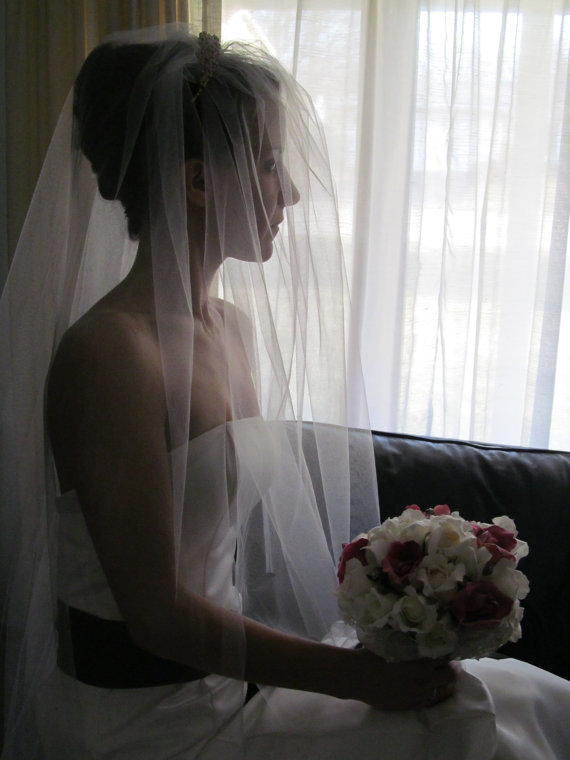 

New Top Quality Best Sale Cathedral White Ivory Cut Edge Veil Without Com Without Comb Bridal Head Pieces For Wedding Dresses