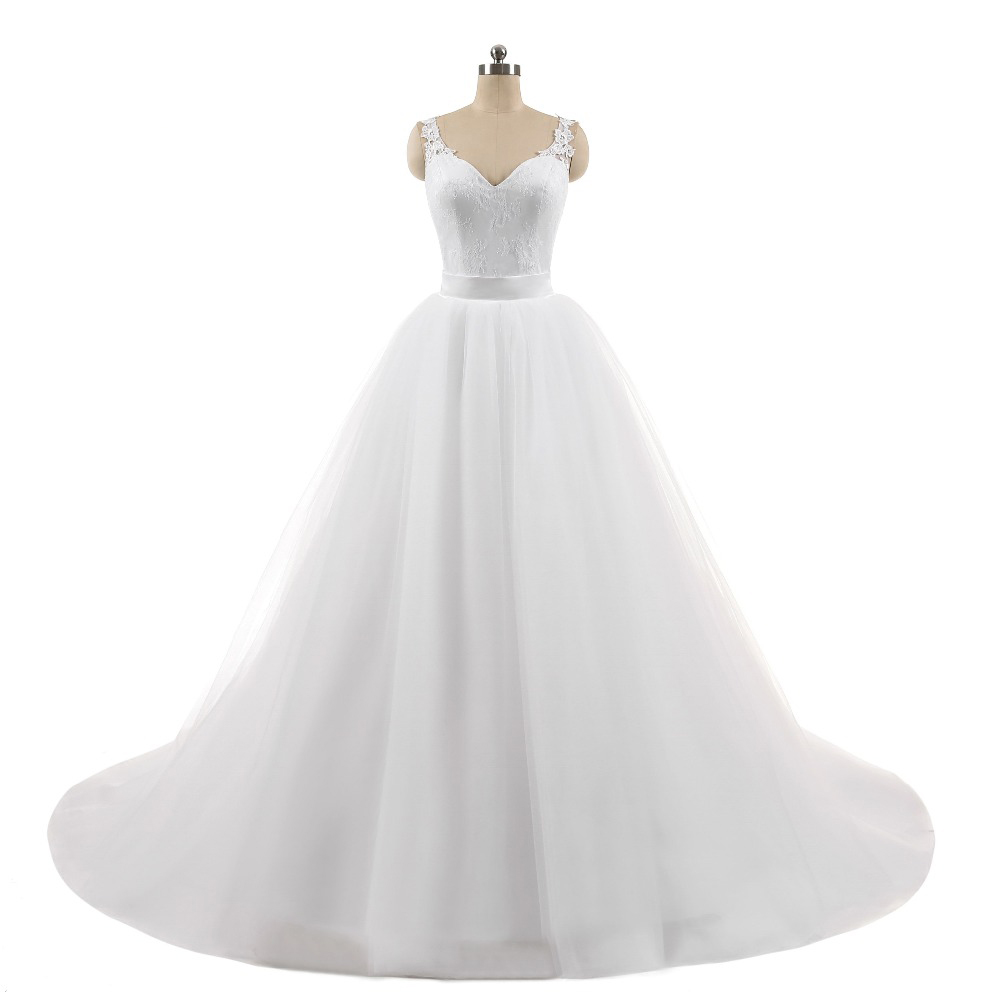 

Spaghetti Straps Wedding Dress Beautiful New Sleeveless Appliques Lace 2019 New Arrivals Real Photos Sashes vestido de noiva, White