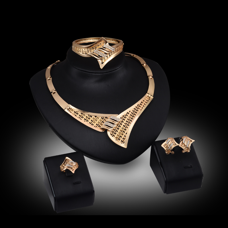 Necklaces Earrings Bangles Rings Jewelry Sets Fashion Exaggerated Rhinestone 18K Gold Plated Geometric Wedding Jewelry 4-Piece Set JS045