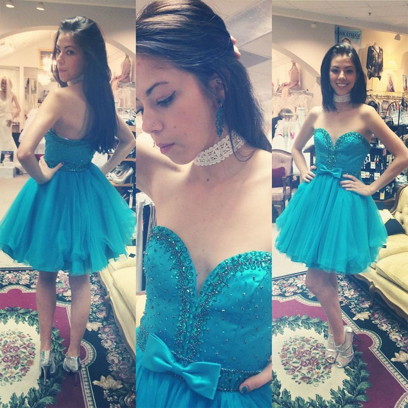 

Above Knee Mini Sexy Short Blue Homecoming Dresses Sweetheart A-Line Stunning Beaded Attractive Party Dresses Girls Graduation Gowns, White