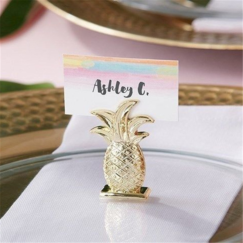 

Free Shipping 12PCS Gold Pineapple Place Card Holder Wedding Favors Place Card Clip Favors Party Table Decoration Supplies