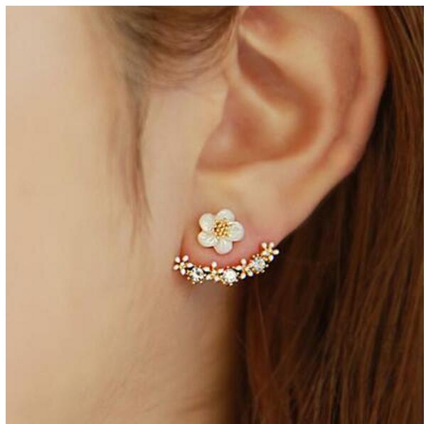 

High quality Anti allergic Pure silver jewelry s 925 silver daisy flower front and back two sided stud earrings Ear nail Korean
