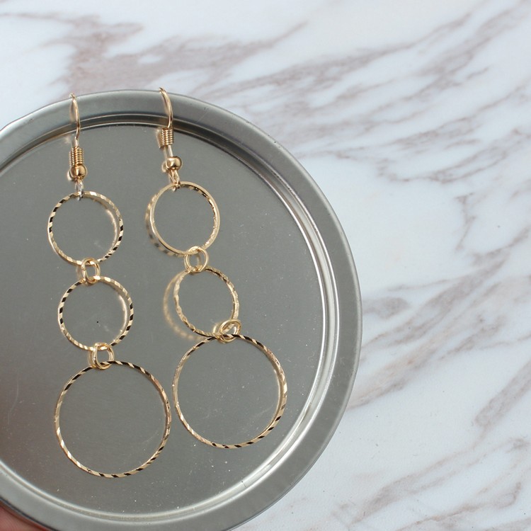 

Dangle & Chandelier Geometric series size circle irregular tassel pendant earrings fashion wholesale