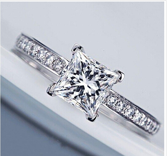 

[Close]Wholesale - Size 4-11 Princess cut Free 1ct Topaz Luxury Jewelry Simulated Diamond Gemstones Wedding Engagement Band Finger Rings for