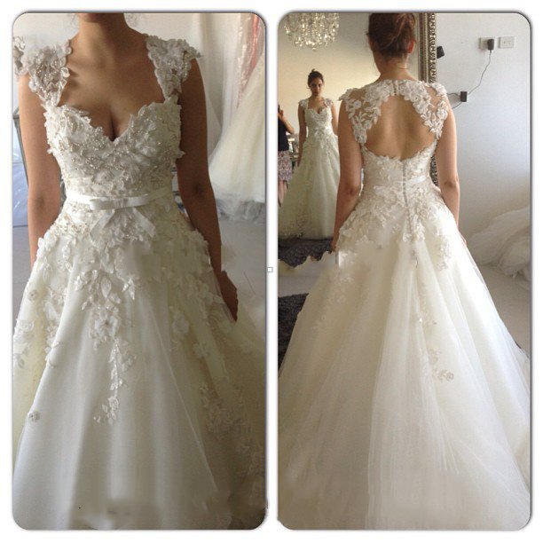 

Country Western A Line Wedding Dresses With Cap Sleeves Sweetheart Neck Lace Appliques Floor Length 2016 Vintage Bridal Wedding Gowns, White