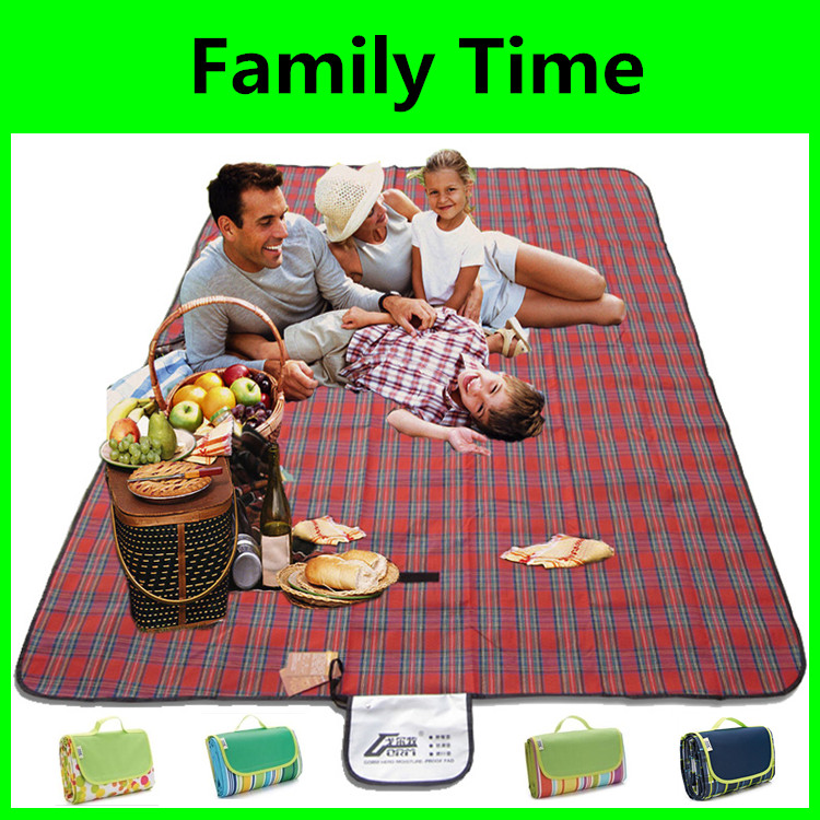 

Oxford Cloth Outdoors Camping Pads a Picnic Blanket BBQ Easy Carry Outdoor Travel Famliy Party Rug 145*180CM Fast Shipping