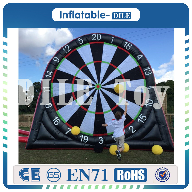

Free shipping,Good quality 3m high inflatable foot darts,dart game,giant inflatable football soccer dart board