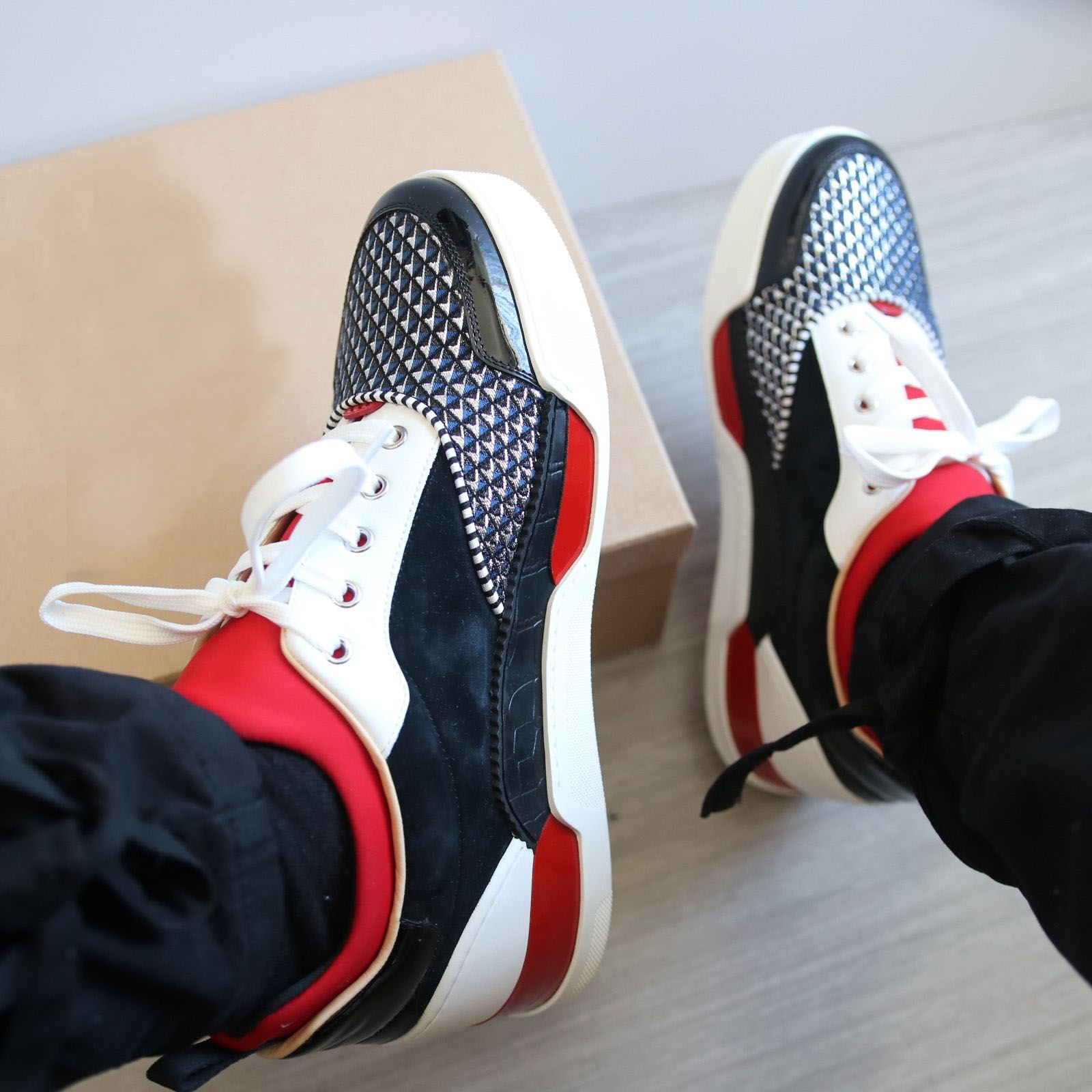 Winter/Autumn Genuine Leather 90s Sneakers Shoes Low Top Red Bottom Women,Men Casual Luxury Leisure Dress Fashion Aurelien Flat With Box