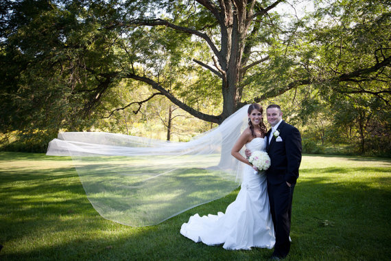

Hot Fashion Cheap Romantic One Layer White Ivory Cathedral veil For Wedding Dresses Bridal Head Pieces