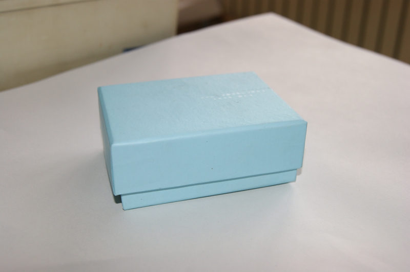 

[Simple Seven] Free Shipping Exquisite Blue Jewelry Box/ Bracelet Display/Brooch Case/ Pendant Necklace Box/Gift Package for Women Jewelry, Black;white