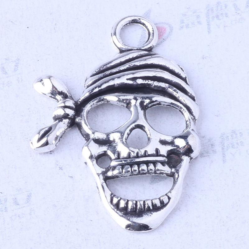 27.4*18.5mm crâne pendentif antique argent/bronze alliage zinc Fit Bracelets collier bijoux à breloques 150 pcs/lot 3491