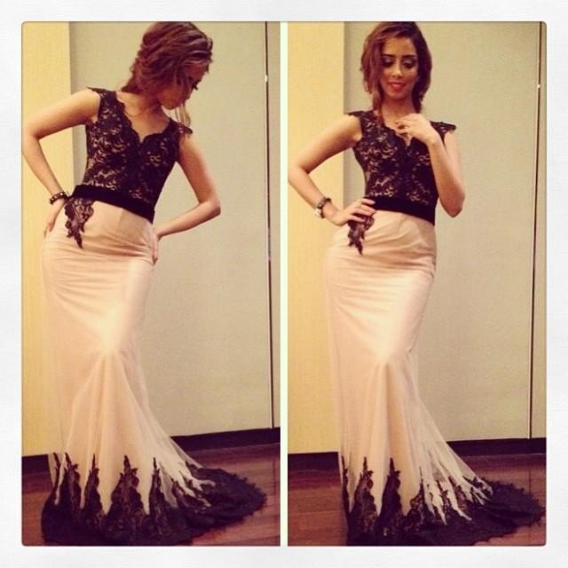 

2016 Black and White Mermaid Prom Dresses Lace Special Occasion Formal Gowns Satin Floor Length Runway Evening Gowns For Womens Cheap, Green