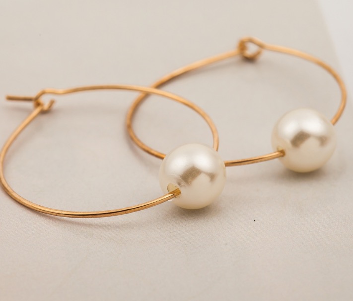 

2018 new pearl ear hoop Beautiful earring Jewelry Ear Rings