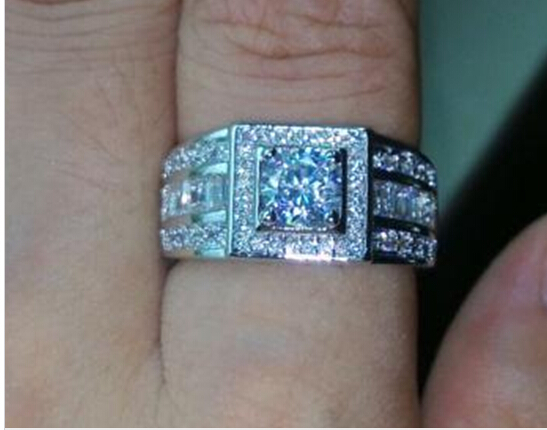 

[Close]Wholesale - Sz 7/8/9/10/11/12/13 Luxurious Fashion Jewellery Men Topaz 10KT White Gold Filled Wedding Band Men Ring for love gift
