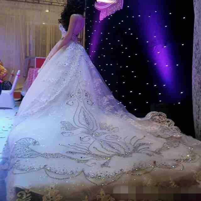 

Luxury Beaded Crystal Cathedral Train Wedding Dresses 2019 Sweetheart Appliques A Line Church Bridal Gown Custom Made, Silver