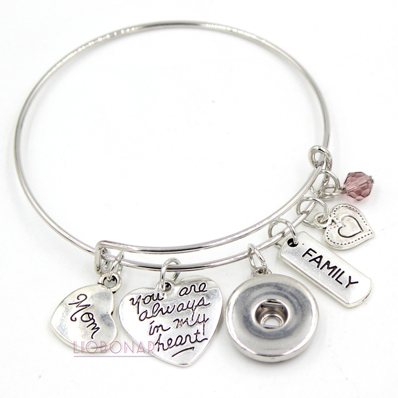 Bracelet en fil extensible réglable en gros Bracelet à breloques MOM Memorial Bracelet en fil Bracelet à boutons-pression pour famille Memorial M