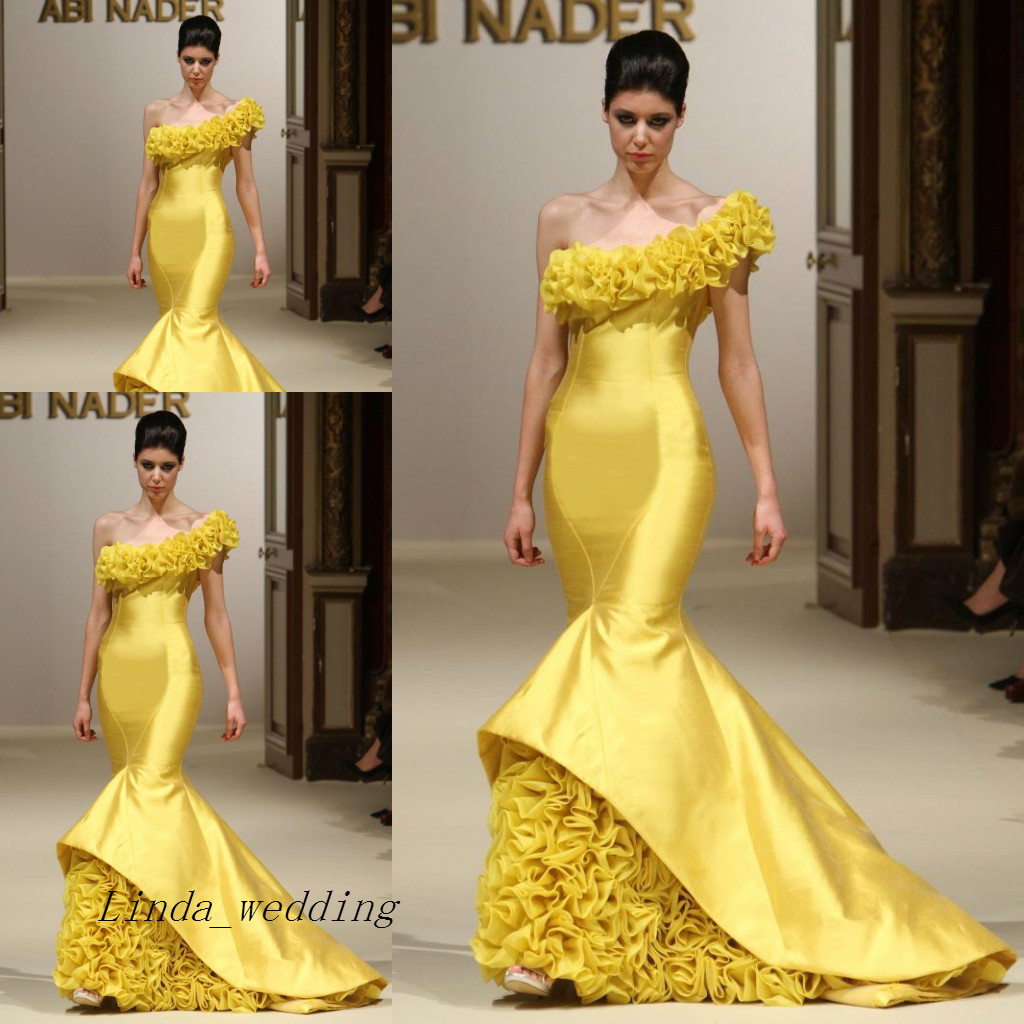 

Robert Abi Nader 2019 new arrival couture yellow mermaid one shoulder handmade flower long evening dress, Champagne