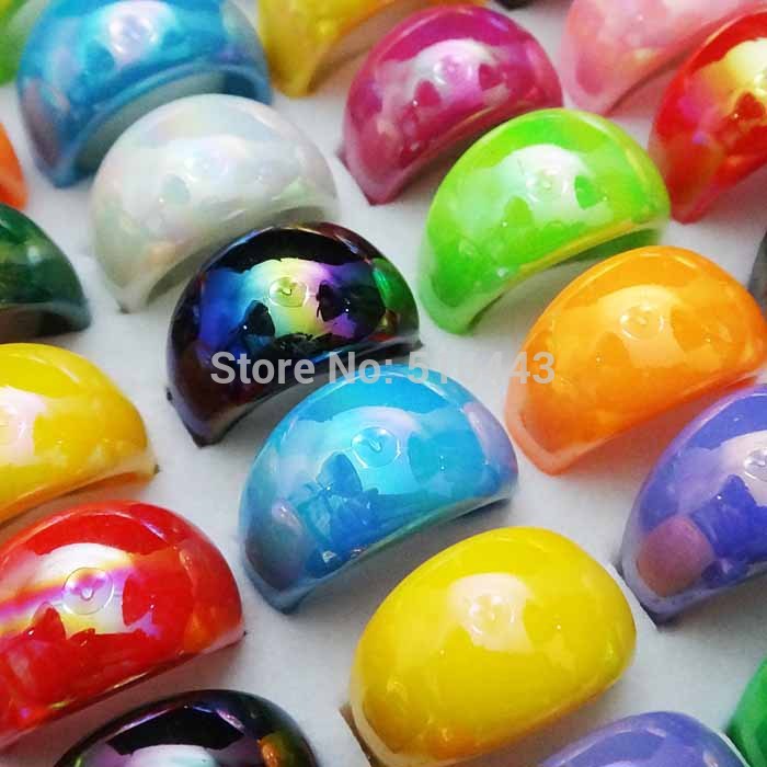 

Gift Hot Sale 100pcs Top Pearlescent Resin Mix Fashion Women Girls Children Loverly Rings Wholesale Jewelry Lots A366