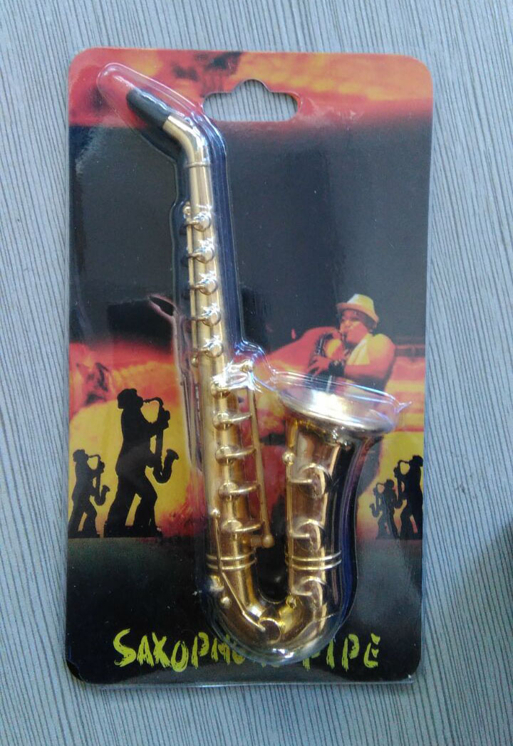 

4.8" inches big size Creative saxophone Shape Metal pipes saxophone Smoking Pipe tobacco pipe With retail package Novelty items Gift for men