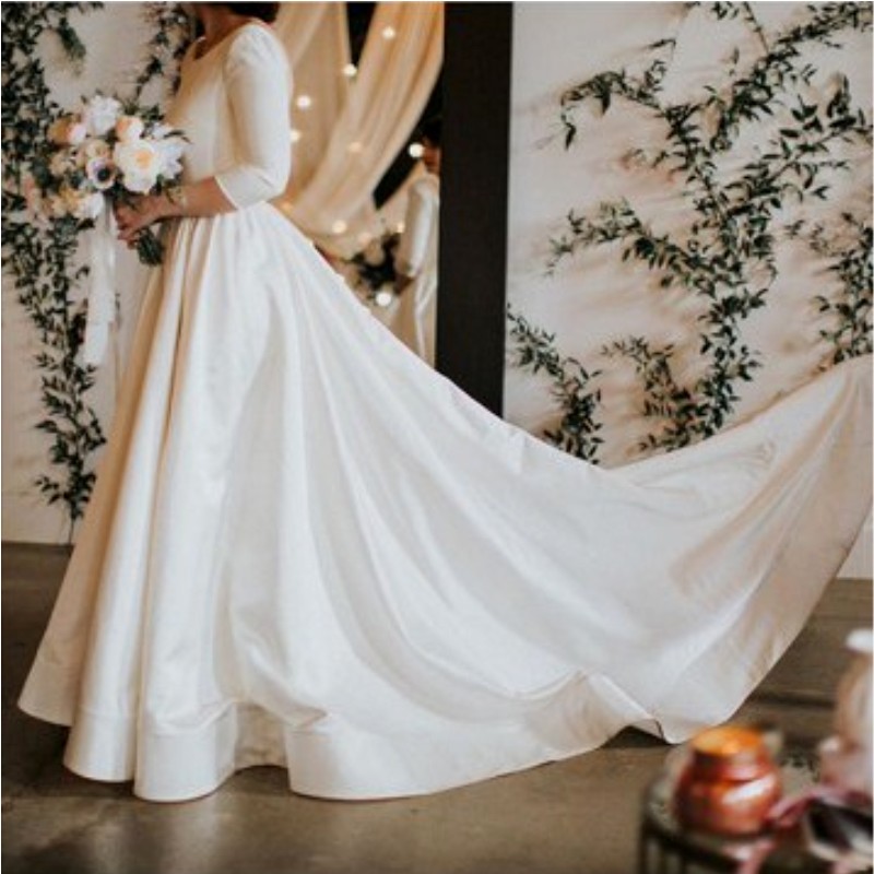 

Graceful 3/4 Long Sleeves Wedding Gown Jewel Neck Beaded Sash Open Backless Bridal Dress Classic A-Line Bridal Gown Satin Long Wedding Dress, Silver