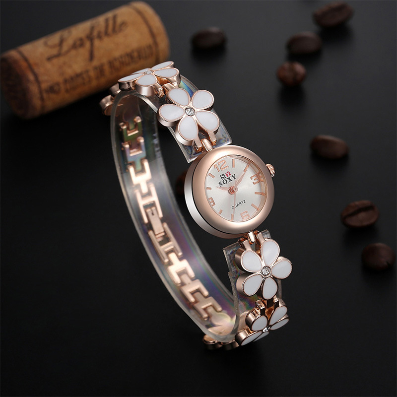 

Fine New Style Ladies bracelet watches female models flowers ceramic bracelet watch women Girl Wrist Watch 2piece/lot, Color