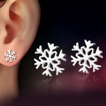 S925 Sterling Silver Earrings Korean classic winter snow love girlfriend birthday Christmas New Year gift Valentine's Day gift free shipping