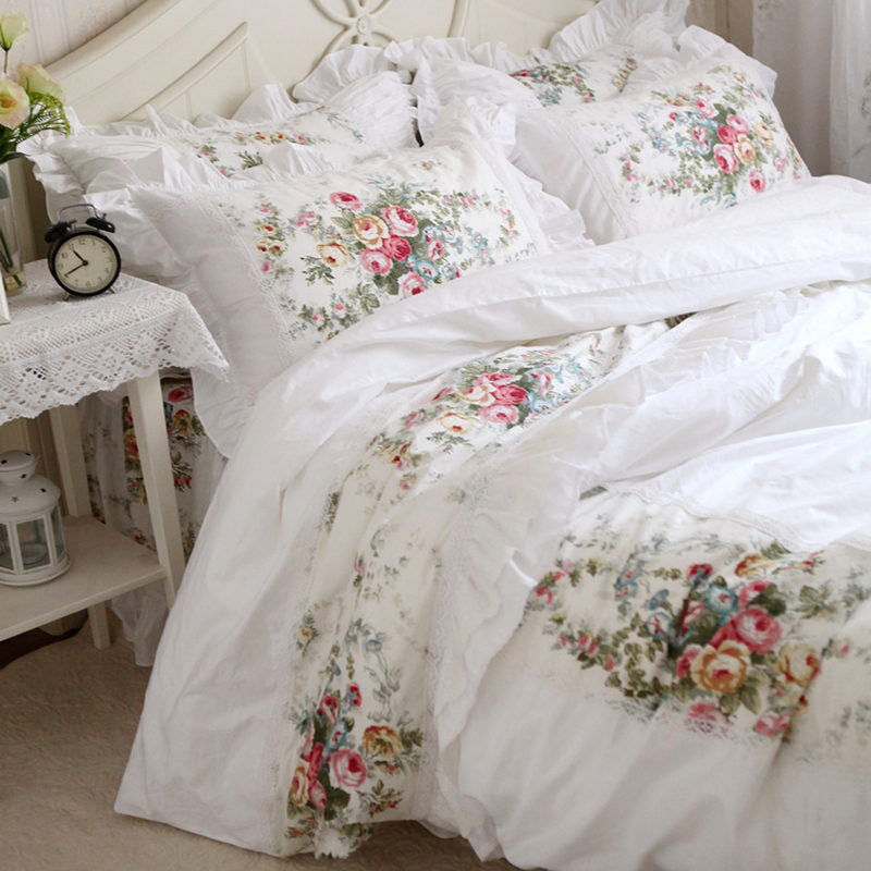 

Wholesale- New pastorale ruffle lace bedding set elegant princess bedding matching duvet cover flower printed bedspread emboridery bedsheet, As pic