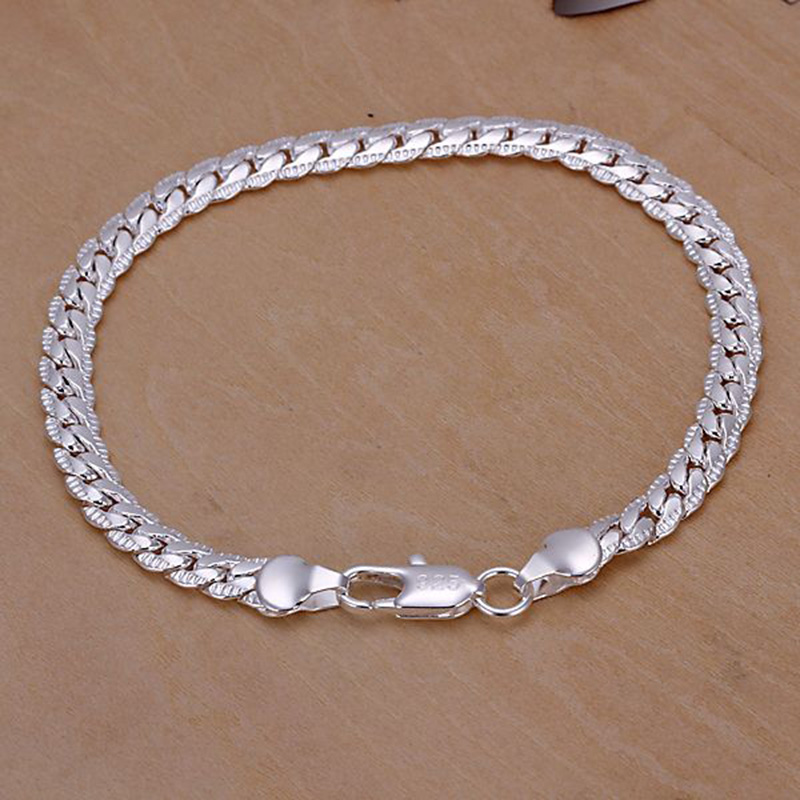 

2018 Hot XMAS wholesale fashion 925 sterling silver jewelry Snake Chain bracelet ,New fine 925 silver charm chain bracelet for women H199, Black