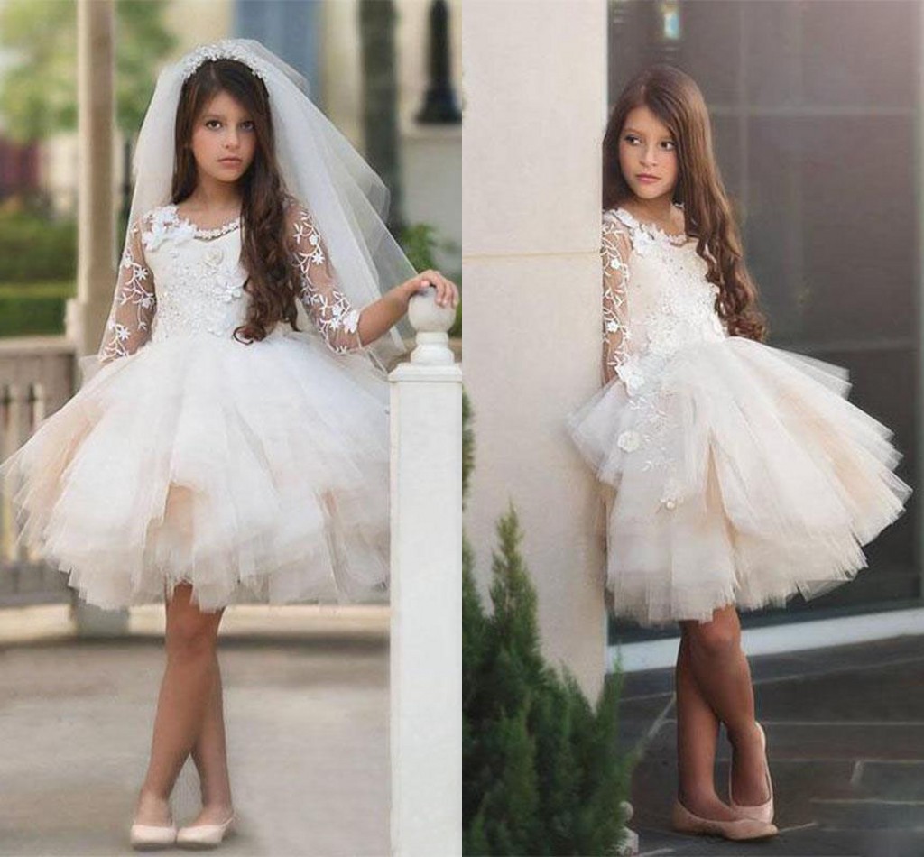 

Puffy Skirts Short Ball Gown Flower Girls Dresses 3/4 Long Sleeves Jewel Neck Girls Pageant Dresses with Appliques For Sale 2018, Black
