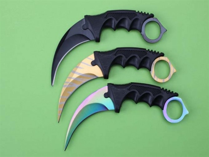 

CS GO Cross Fire Titanium Karambit 440C Fixed Blade Knife ABS Handle Outdoor Camping Hunting Survival Pocekt Military Utility EDC Collection