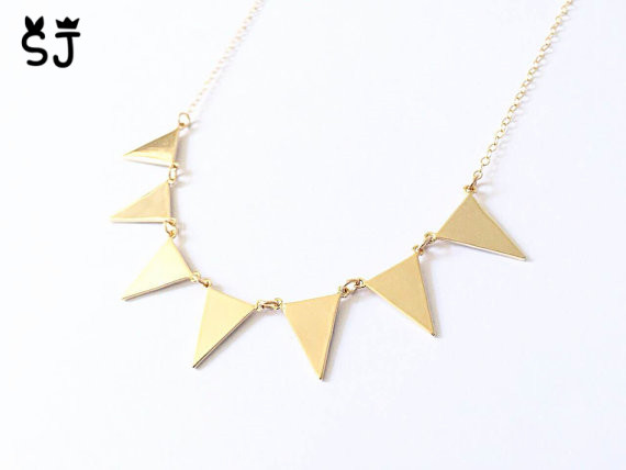 

10PCS Gold Silver Bunting Necklace Simple Spike Arrow Necklace European Little Multiple Flags Necklace Triangles Necklaces