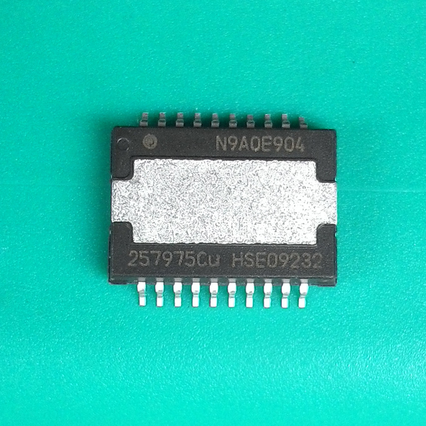 

257975CU Car amplifier Audio driver IC