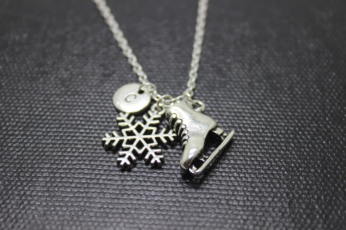 

New arrival Hot sale 12pcs/ Antique Silver Ice Skate Charm Pendant Necklace Winter Snowflake initial necklace winter jewelry