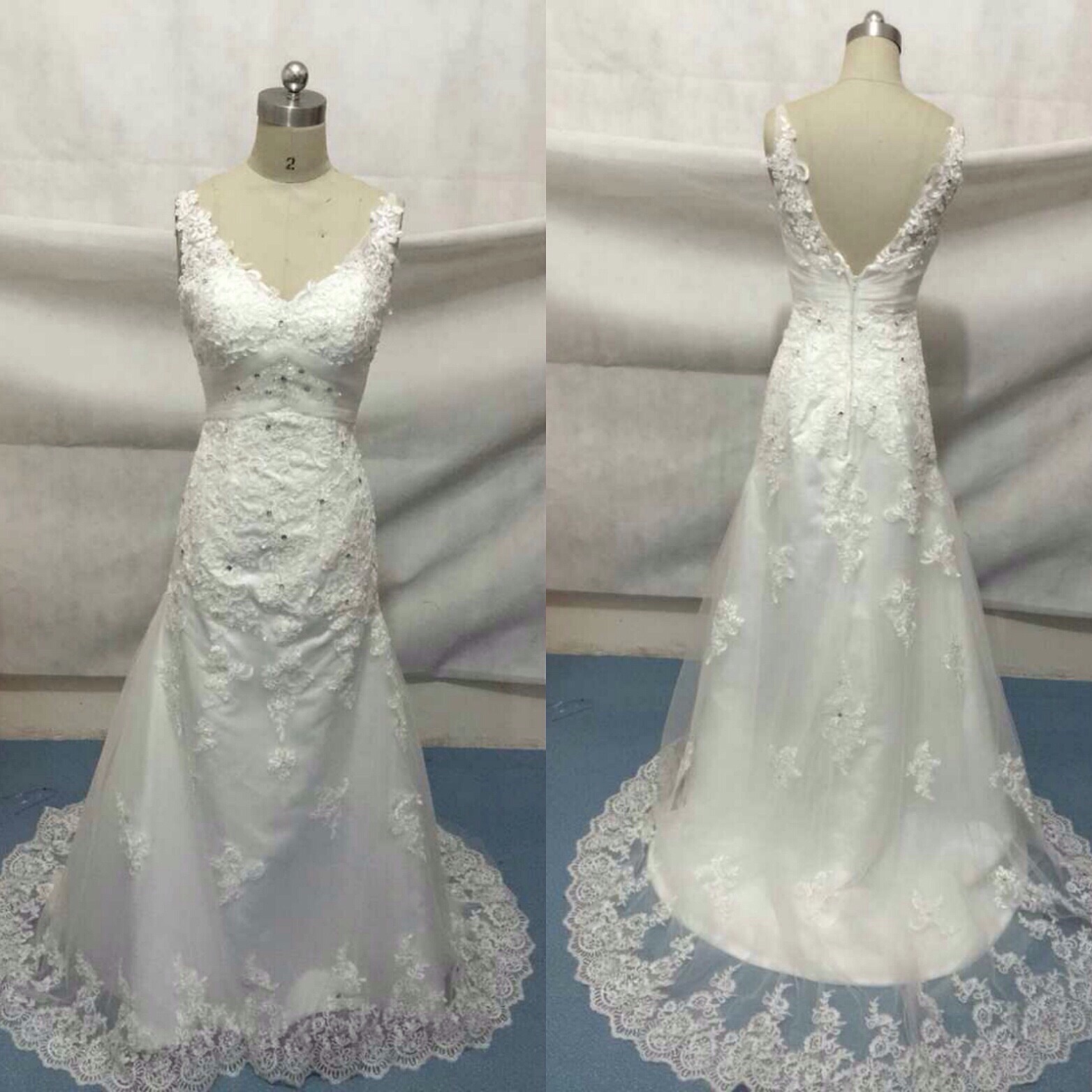 

Real Photos Elegant Ivory V-Neck Sleeveless Open Back Long A-Line Beaded Lace Wedding Dress with Zipper Floor Length Bridal Gown, White