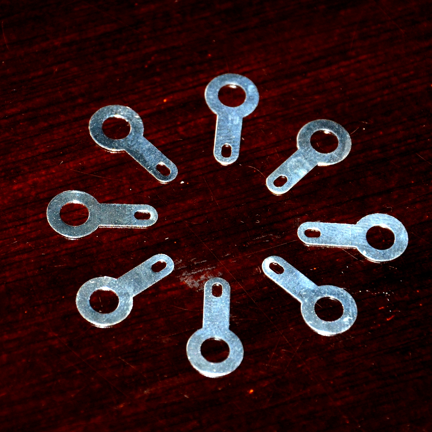 

200PCS SOLDER LUG TATTOO MACHINE COIL PART AIR MAIL