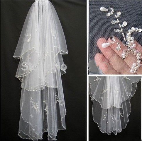 

2017 hot sell 2 layer of shiny pearl pearl white/ivory wedding bridal veil and tiara comb attachment AF47 bride