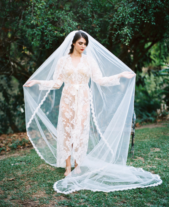 

4m Length Wedding Veil White Ivory one layer With comb Lace Edge Bridal Veil 111a