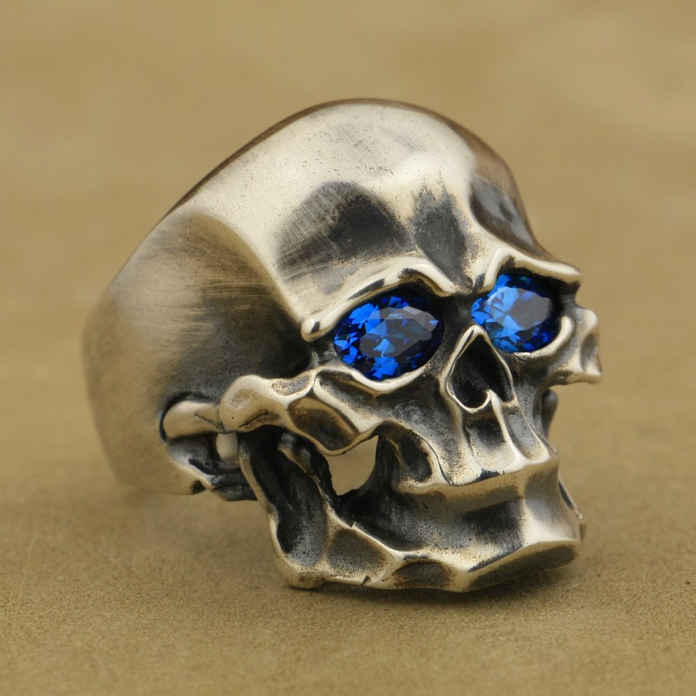 

LINSION Heavy 925 Sterling Silver Blue CZ Skull Mens Biker Punk Ring TA44 US Size 7 to 15