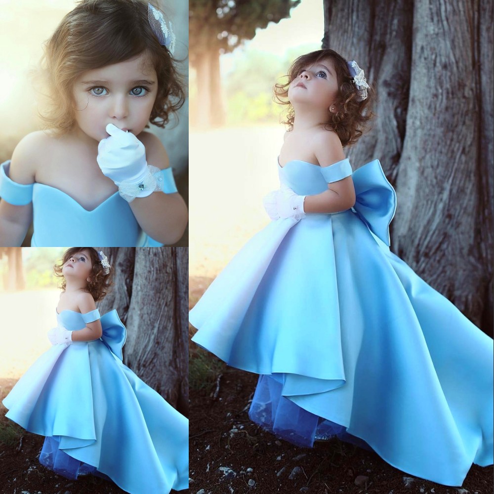 

Adorable Sky-Blue Flower Girls Dresses For Weddings Off Shoulder Girls Pageant Dresses Lovely High Low Satin Bow Back Kids Communion Dress, Yellow
