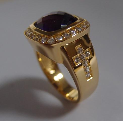 

Man 12mm*12mm Natural Amethyst Gemstone with 925 Sterling Silver plated Yellow Gold for Men Bishop Rings Two Cross Ring
