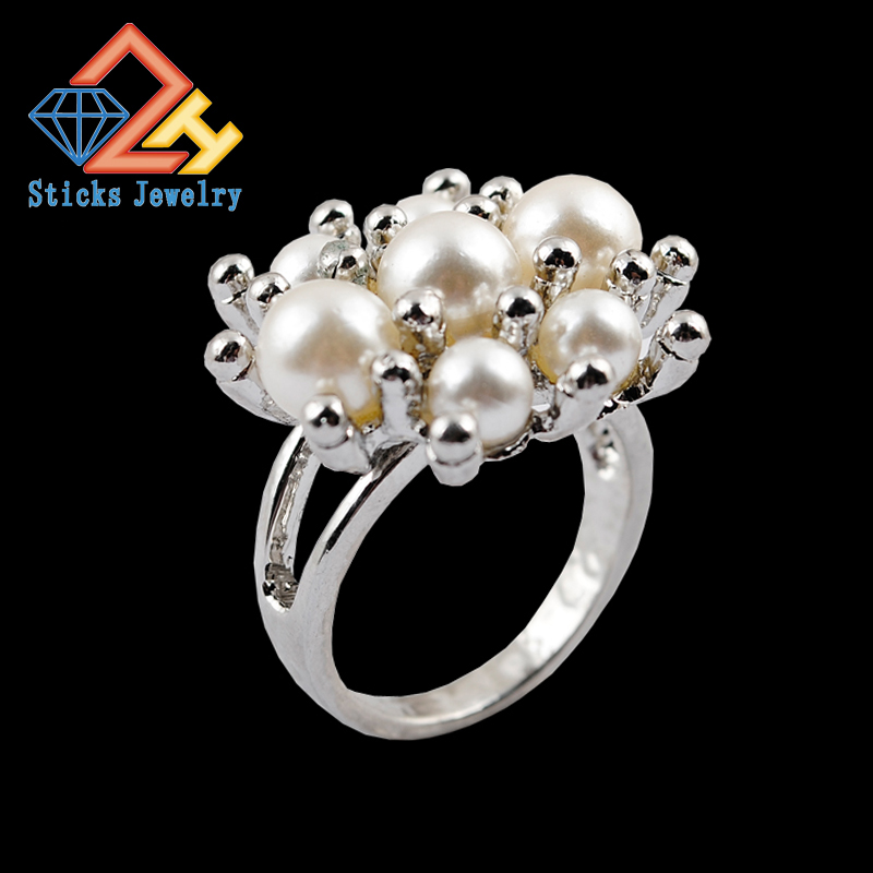 

New Fashion Hot-Selling New Style Romantic Flower Ring, Retro Simple Sunflower Pearl Ring