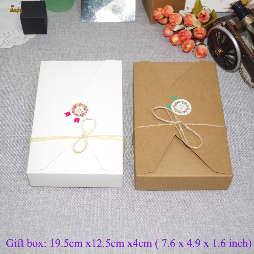 

Cinta Aislante 20pcs/lot 19.5cmx12.5cmx4cm Kraft Paper Gift Box Envelope Type Cardboard Boxes Package for Wedding Party Invitation Cards