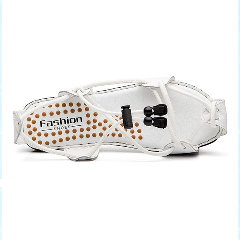 

Hot beach shoes men cool summer leisure shoes 2017 Vietnam youth men's wear antiskid movement summer sandals genuine leather shoes, White