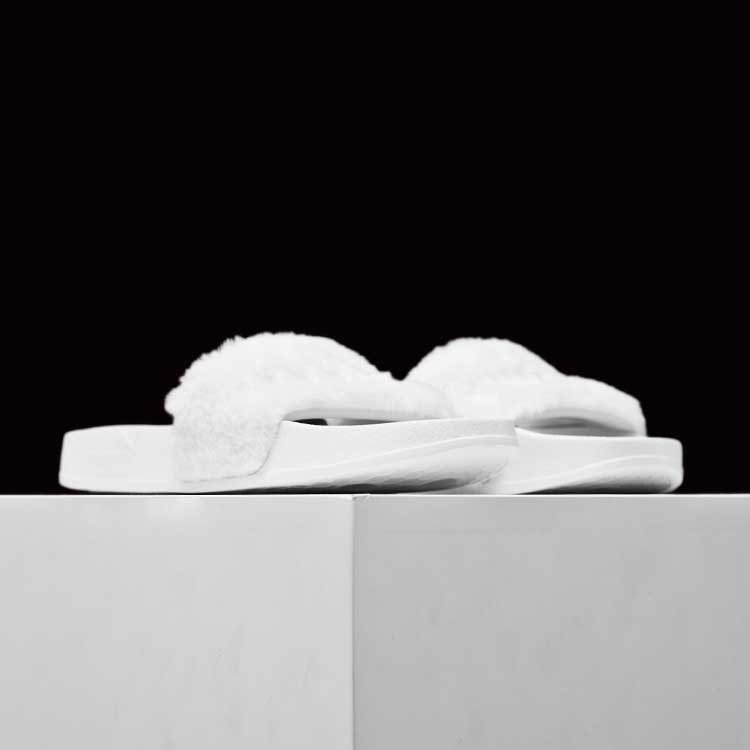 006 white